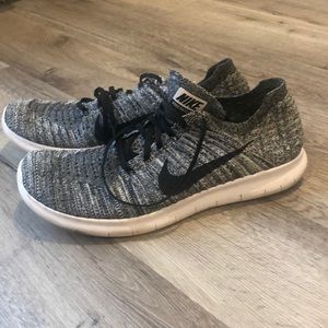 Nike Men’s running shoes